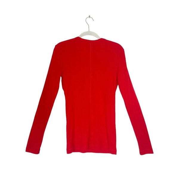 Gap Women's Super Soft V-Neck Long Sleeve Top in Holly Berry - Sz S - NWT - Picture 2 of 6